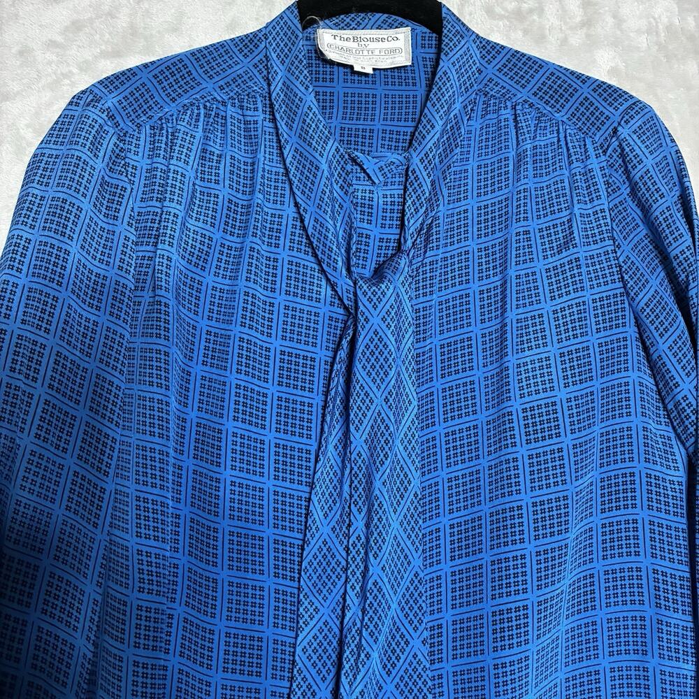 Vintage The Blouse Co. by Charlotte Ford Blue/Black Geometric Tie-Neck Blouse 8 - Picture 9 of 10